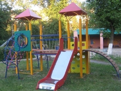 Детские игровые комплексы для улицы